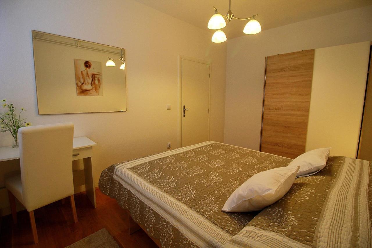 Apartmani Bozena Makarska Buitenkant foto