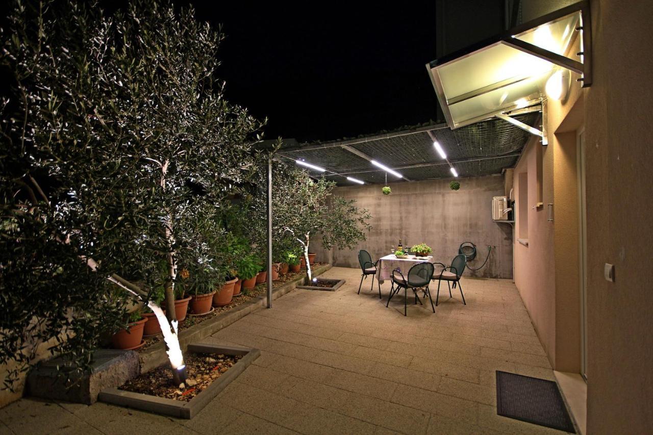 Apartmani Bozena Makarska Buitenkant foto